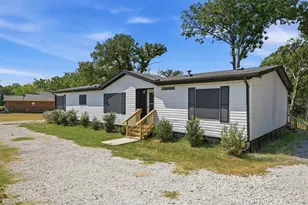305 Ridgecrest Rd, Pottsboro, TX 75076 - Photo 1