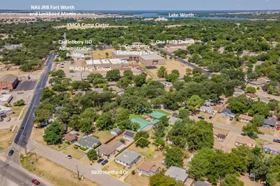 5020 Hartford Drive, River Oaks, TX 76114 - Photo 2