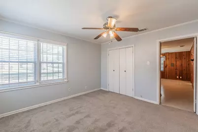 5020 Hartford Drive, River Oaks, TX 76114 - Photo 10