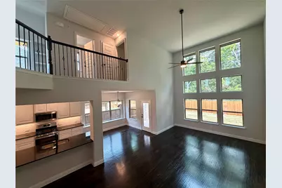 520 Aldred Street, Greenville, TX 75401 - Photo 2