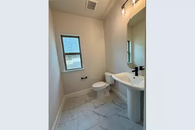 520 Aldred Street, Greenville, TX 75401 - Photo 6