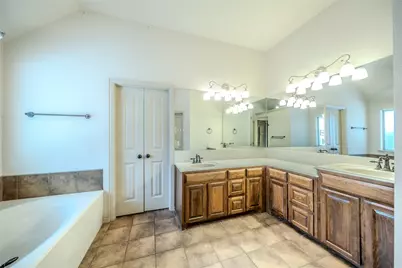109 Chateau Drive, Aledo, TX 76008 - Photo 14