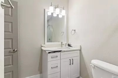 604 S Fitzhugh Avenue, Dallas, TX 75223 - Photo 32