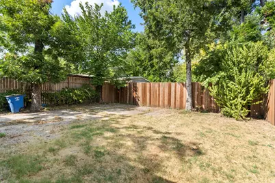 604 S Fitzhugh Avenue, Dallas, TX 75223 - Photo 34