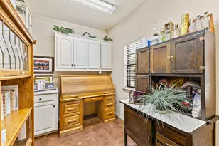 1010 Williams St, Ennis, TX 75119 - Photo 16