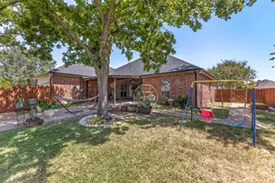 1010 Williams St, Ennis, TX 75119 - Photo 36