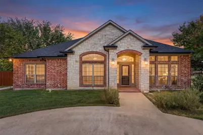 1010 Williams Street, Ennis, TX 75119 - Photo 1