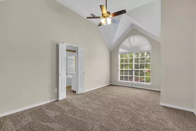 8613 Mill Creek Road, Irving, TX 75063 - Photo 18