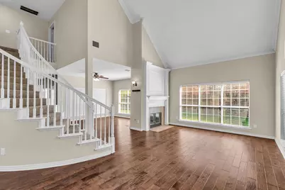 8613 Mill Creek Road, Irving, TX 75063 - Photo 6