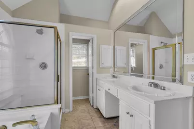 8613 Mill Creek Road, Irving, TX 75063 - Photo 20