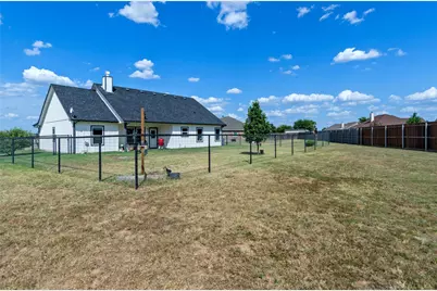 108 Daisy Court, Paradise, TX 76073 - Photo 14