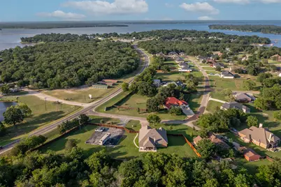 10528 Lago Vista, Quinlan, TX 75474 - Photo 4