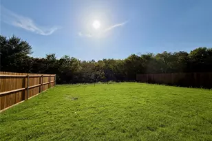 390 Devonshire Dr, Greenville, TX 75401 - Photo 34