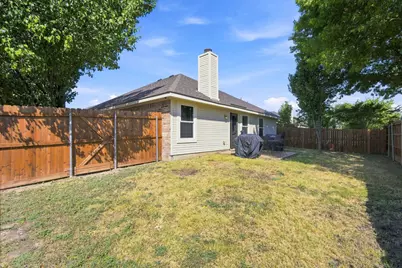 302 Creekside Way, Waxahachie, TX 75165 - Photo 6