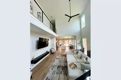 2407 Crossman Avenue, Dallas, TX 75212 - Photo 2