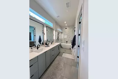 2407 Crossman Avenue, Dallas, TX 75212 - Photo 14