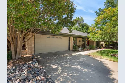 2501 New Haven Court, Bedford, TX 76022 - Photo 2