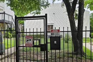7431 Holly Hill Dr, Dallas, TX 75231 - Photo 2