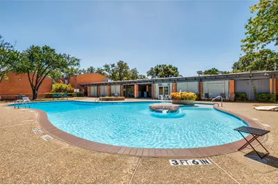 524 E Avenue J #C, Grand Prairie, TX 75050 - Photo 12