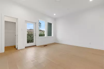 3915 N Hall Street #103, Dallas, TX 75219 - Photo 8
