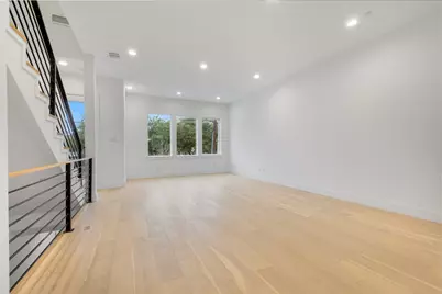 3915 N Hall Street #103, Dallas, TX 75219 - Photo 4