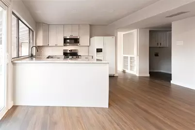 5220 Pruitt Drive, The Colony, TX 75056 - Photo 6