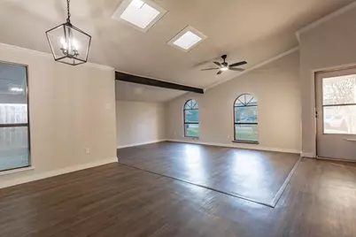 5220 Pruitt Drive, The Colony, TX 75056 - Photo 2