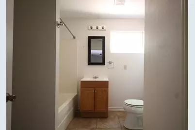 2210 West Corsicana St, Athens, TX 75751 - Photo 14
