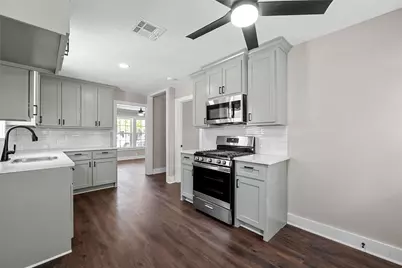 3720 N 25th Street, Waco, TX 76708 - Photo 4