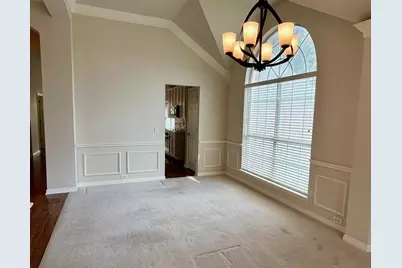 409 Crestview Point Drive, Lewisville, TX 75067 - Photo 14