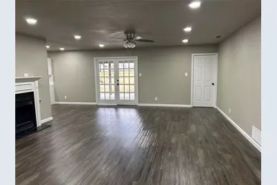 220 N Bernice Drive, Garland, TX 75042 - Photo 8
