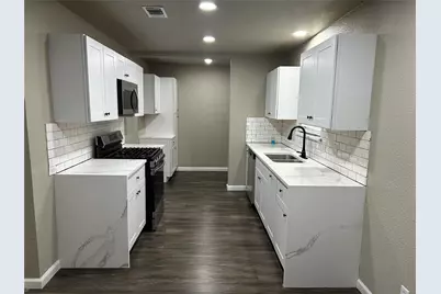 220 N Bernice Drive, Garland, TX 75042 - Photo 2