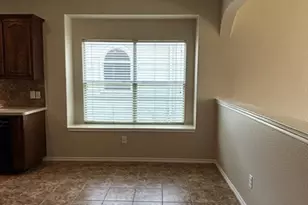 661 Rosario Ln, Fort Worth, TX 76052 - Photo 8