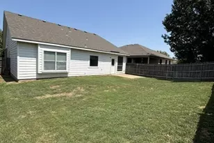 661 Rosario Ln, Fort Worth, TX 76052 - Photo 4