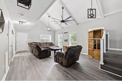 415 County Road 758, Buna, TX 77612 - Photo 4