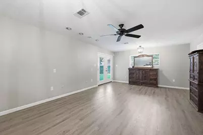 415 County Road 758, Buna, TX 77612 - Photo 12