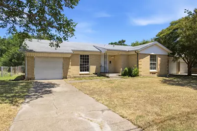 1219 Daisy Lane, Irving, TX 75061 - Photo 2