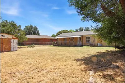 1219 Daisy Lane, Irving, TX 75061 - Photo 26