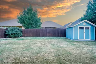2724 Driftwood Crk Trl, Celina, TX 75078 - Photo 20
