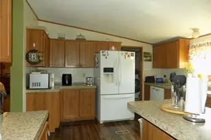 192 Salt Grass Cir, Poolville, TX 76487 - Photo 10