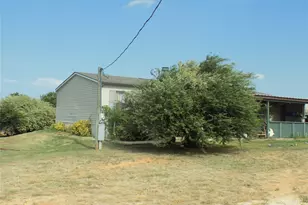 192 Salt Grass Cir, Poolville, TX 76487 - Photo 4
