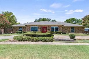 4001 Keele Dr, Garland, TX 75041 - Photo 2