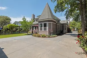 4738 Victor St, Dallas, TX 75246 - Photo 32