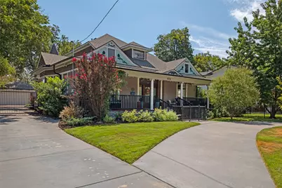 4738 Victor Street, Dallas, TX 75246 - Photo 1