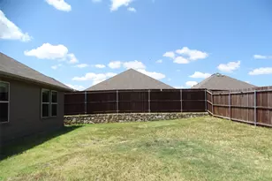 1214 Canterbury Ln, Ennis, TX 75119 - Photo 28