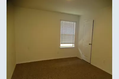 1214 Canterbury Lane, Ennis, TX 75119 - Photo 14