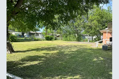 1701 Longview Street, Mesquite, TX 75149 - Photo 8