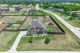 8871 Etta Ct, Waxahachie, TX 75167 - Photo 38
