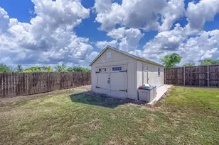 8871 Etta Ct, Waxahachie, TX 75167 - Photo 34