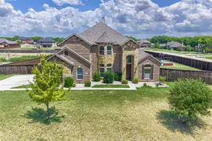 8871 Etta Ct, Waxahachie, TX 75167 - Photo 1
